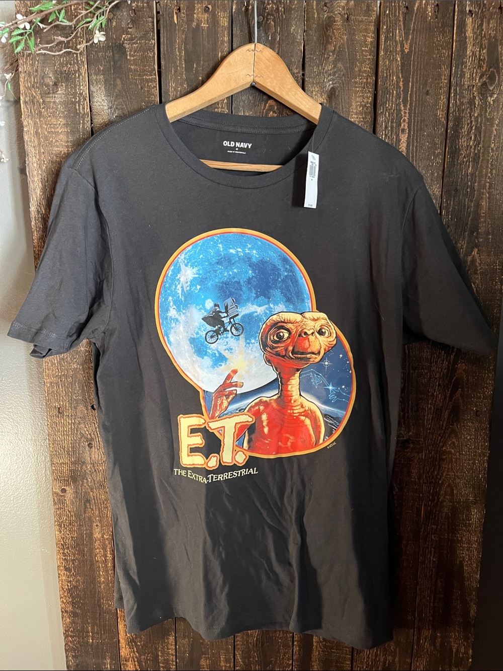 Old Navy Black E.T. Graphic Short Sleeve Tee